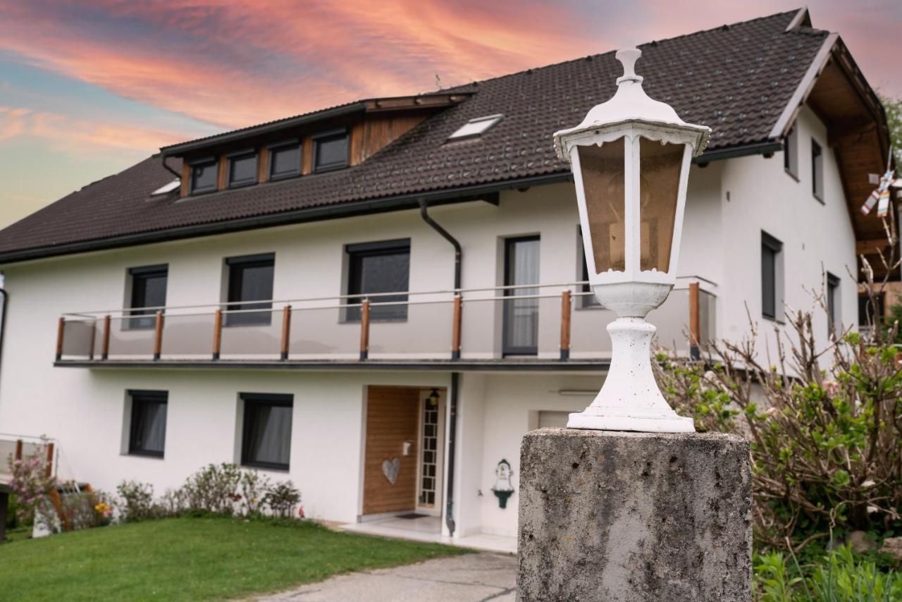 Appartement Haus Kruschitz Ludmannsdorf Exterior photo
